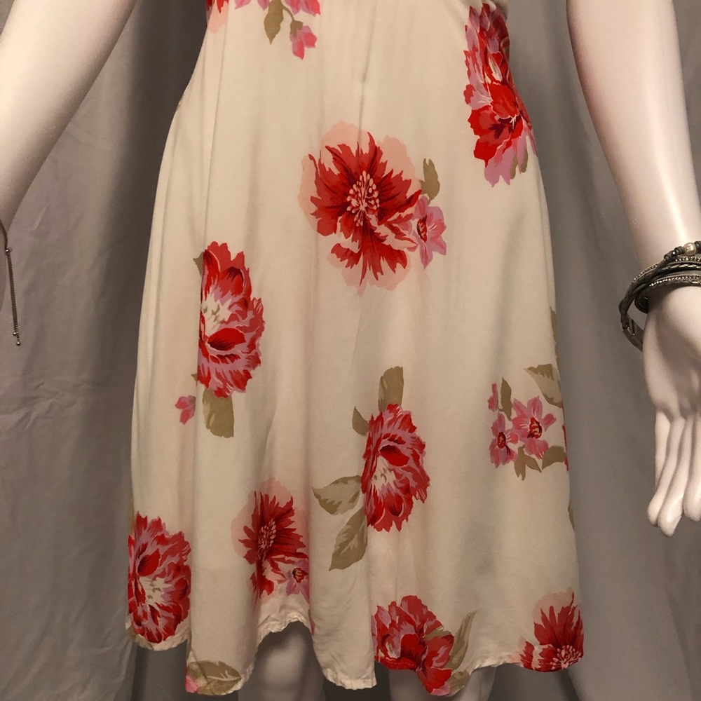Old Navy MP white floral mini dress - Picture 11 of 11